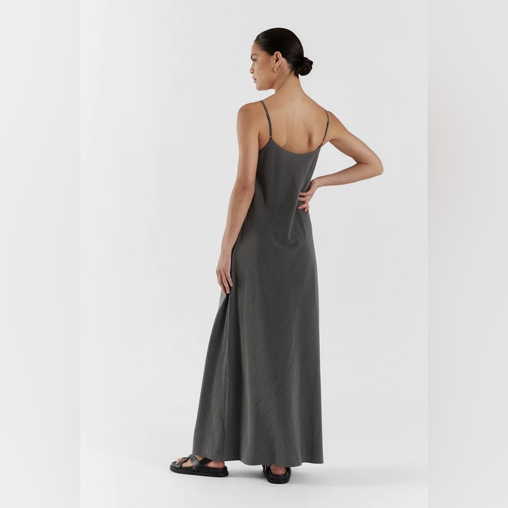 DISSH Maxi Dress Gray Pinstripe - Picture 3 of 6